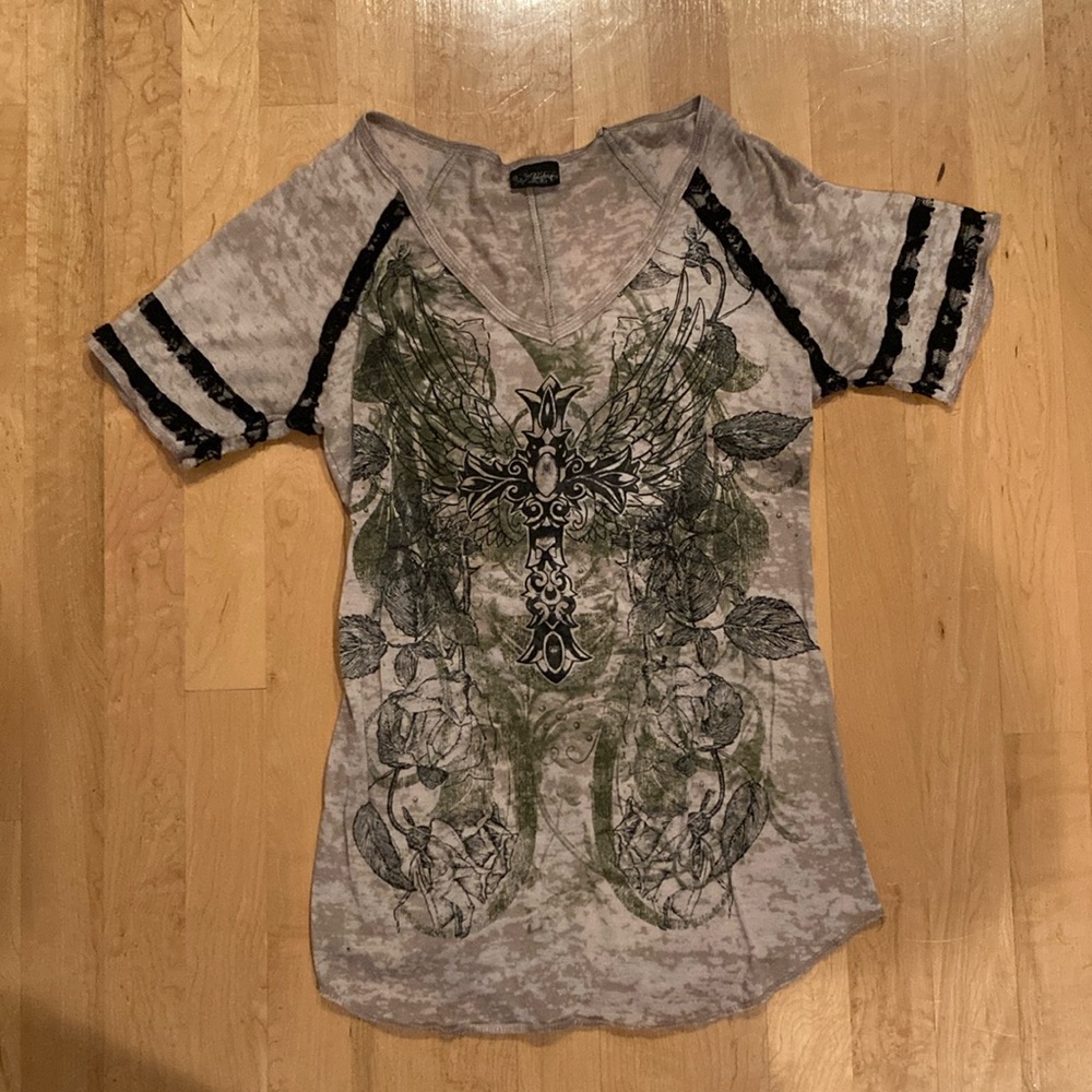 Daytrip burnout Gray Graphic Women's Top